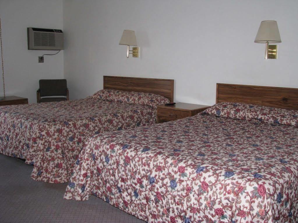 Blue And White Motel Kalispell Exterior foto
